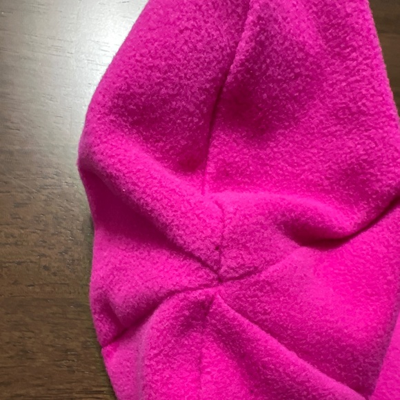 Women’s  Nike Beanie - Picture 4 of 7